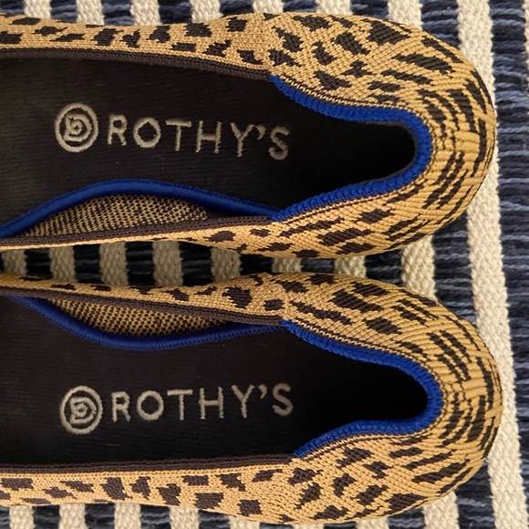 Rothy’s The Point Leopard Flats, Retired Print, Size 8 - Picture 8 of 15